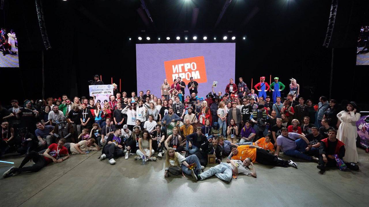 Игровую выставку «Игропром» посетили 12 тысяч человек, и ещё один — из инфослужбы Хабра - 1